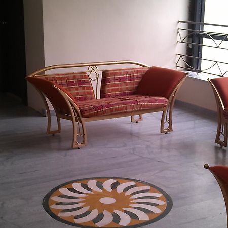 Jal Sagar Hotel Vadodara Luaran gambar