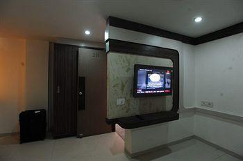 Jal Sagar Hotel Vadodara Luaran gambar